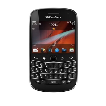 Смартфон BlackBerry Bold 9900 Black - Ахтубинск